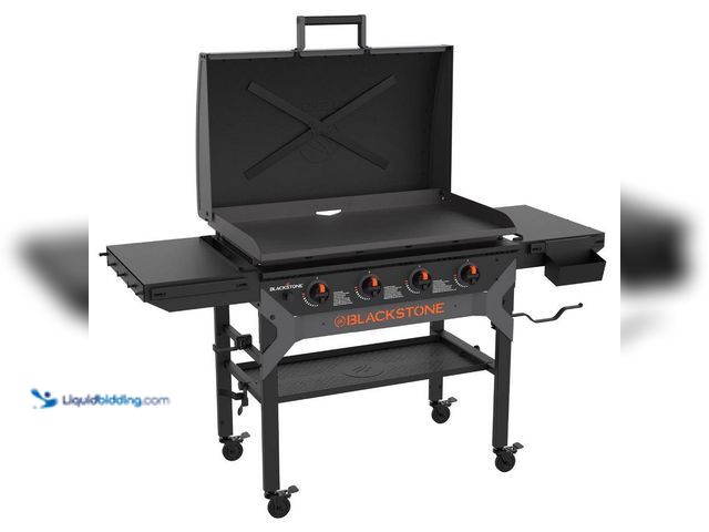 Lot 49-5487086 - Blackstone
4-Burner Liquid Propane Outdoor Griddle with Hood in Black Unused