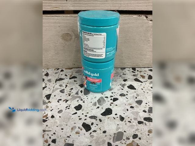 Lot 49-5485087 - QTY 2 - Solid Gold OMG! Chicken Flavored Soft Chews Omega 3 Fish Oil Supplement for Dogs, 60 count. ...