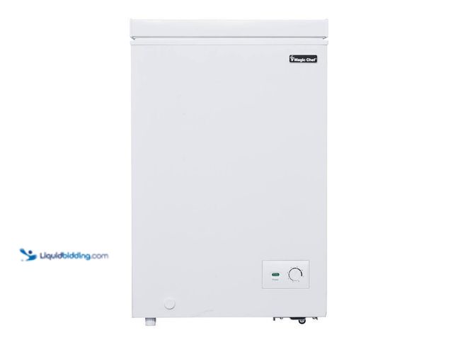 Lot 49-5409050 - Magic Chef
3.5 cu. ft. Manual Defrost Chest Freezer in White New