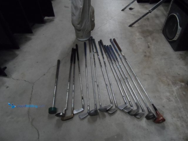 Lot 49-1806088 - 1 Wilson, Apollo, Signature, Spalding, Tee-Flite, GTX Golf Clubs Assorted Set of 14 Golf Clubs, Apol...