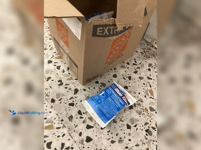 Lot 49-5452563 - PoolTime Max Blue Tabs 6-in1 Formula/3'' Tablets. Item is unused. Approx 19.