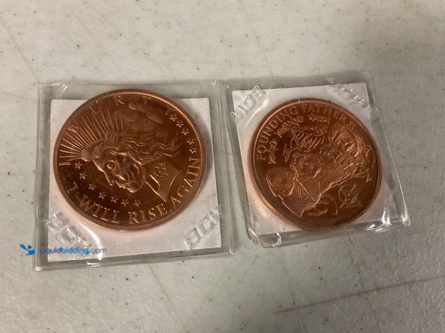 Lot 49-1811331 - 2 COLLECTIBLE FACE ONE AV OUNCE .999 COPPER COINS