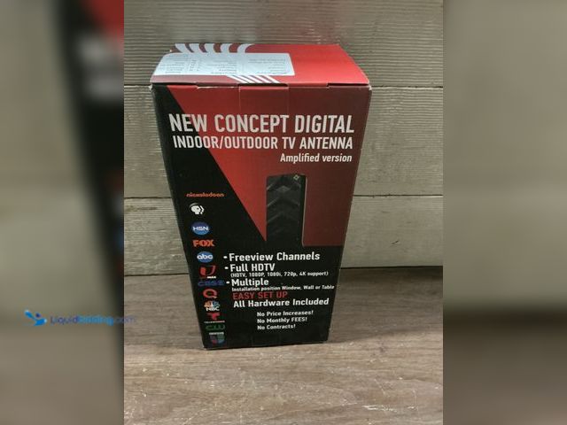 Lot 49-5484599 - UMUSTHAVE Digital Indoor/Outdoor TV Antenna (amplified version) New