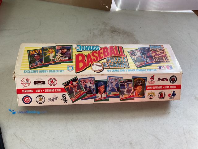 Lot 49-1810386 - COLLECTIBLE FACTORY SEALED BRICKS 1991 DONRUSS BASEBALL COMPLETE 784 CARD SET