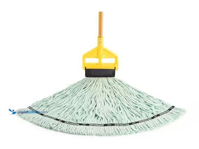 Lot 49-1548086 - Lot of 2 Rubbermaid Commercial Products Maximizer #24 Anti-Microbial Blend String Wet Mop Model # 19...