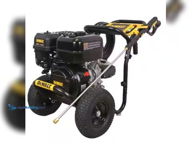 Lot 49-2025524 - PARTS AND REPAIR LOT - DEWALT 4400 PSI 4.0 GPM Gas Pressure Washer with 420cc Engine, Triplex Pump, ...