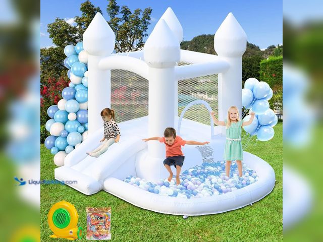 Lot 49-5408630 - FOOING White Bounce House, Inflatable Bounce House with Air Blower, Jumping Castle House. Unused