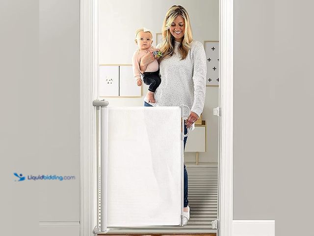 Lot 49-3528072 - Momcozy Retractable Baby Gate, 33" Tall, Extends up to 55" Wide, Child Safety Baby Gates for Stairs,...