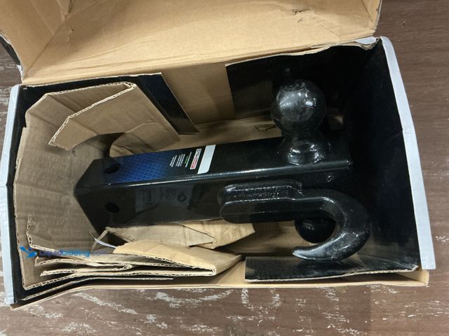 Lot 49-5554174 - TowSmart Up to 14,000 lb. 1-7/8 in., 2 in, and 2-5/16 in. Ball Diameters Adjustable Trailer Tri-Ball...