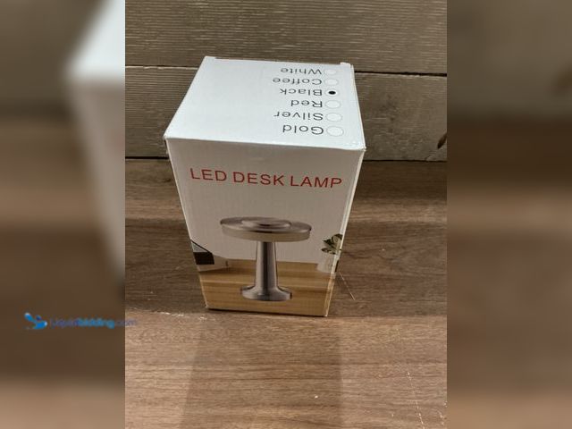 Lot 49-5463688 - LED Desk Lamp (black) Unused