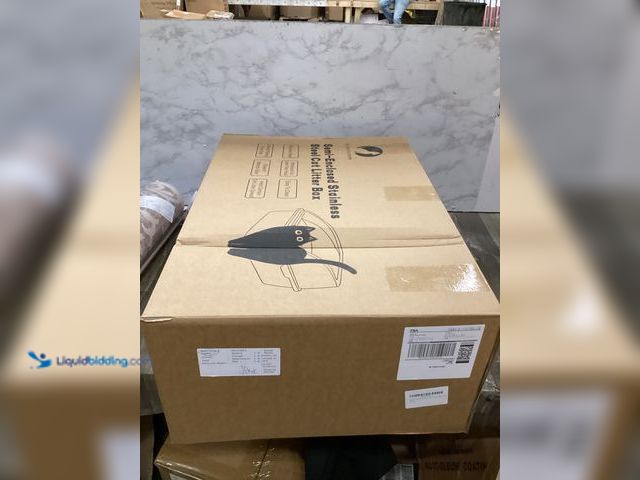 Lot 49-5407818 - Purrfect Harmony Extra Large Semi-Enclosed Stainless Steel Cat Litter Box.  Unused