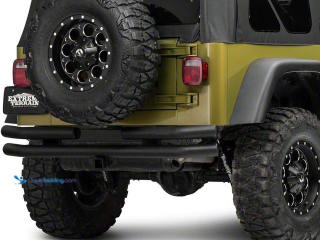 Lot 49-5453014 - Barricade Double Tubular Rear Bumper with Receiver Hitch; Textured Black Compatible For 76-06 Jeep C...