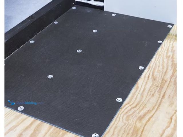 Lot 49-1566712 - Everbilt Watershield Shower System 32 in. x 4 ft. x 1/2 in. Wall, Tile and Stone XPS Foam Waterproof...