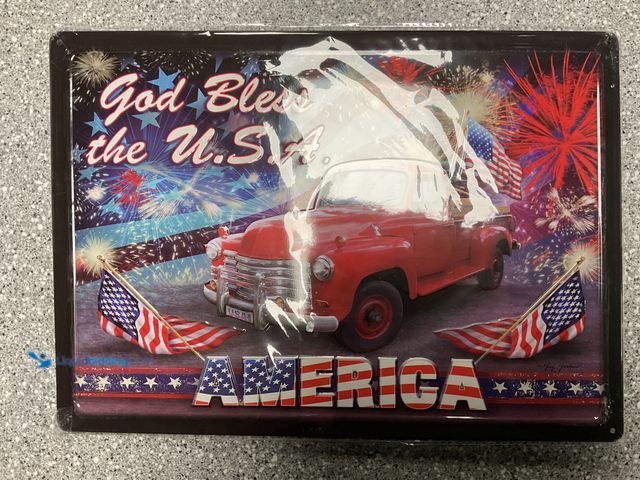 Lot 49-1505212 - COLLECTIBLE NEW METAL COLLECTOR SIGNS “GOD BLESS AMERICA” MEASURES APPROXIMATELY 12IN BY 16IN #COINS...