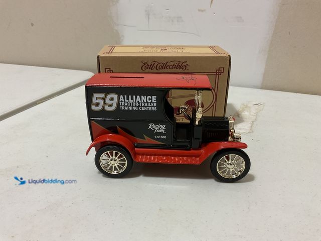 Lot 49-1835329 - Other WOW AN AMAZING LIMITED EDITION 1/25 SCALE DIECAST FORD MODEL T DELIVERY BANK 1 OF 500 WITH LOC...