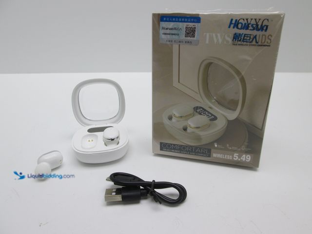 Lot 49-5492846 - Bluetooth 5.49 Wireless In-Ear Ear Buds with Charging Case White - NEW - Enjoy high-quality audio wi...