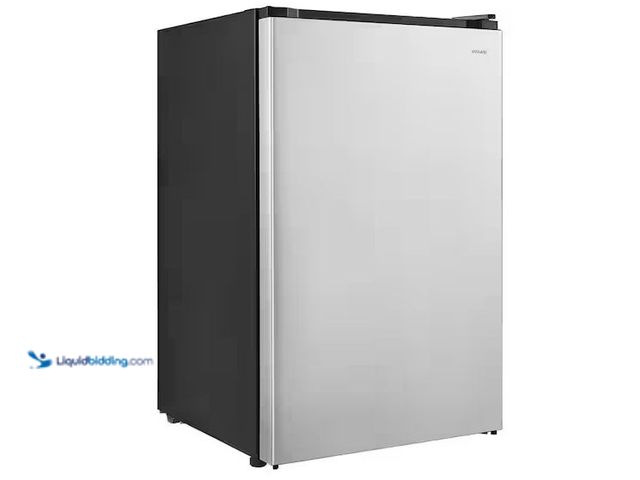 Lot 49-5555352 - Vissani
4.3 cu. ft. Mini Refrigerator in Stainless Steel, ENERGY STAR, Used with scuffs, works, dir...