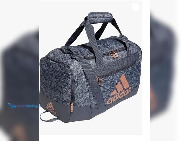 Lot 49-1555734 - Adidas Unisex Adult Defender 4.0 Gym Duffel Bag for Men and Women, Model# B087LYS4MV, New.  Ref#LBRe...