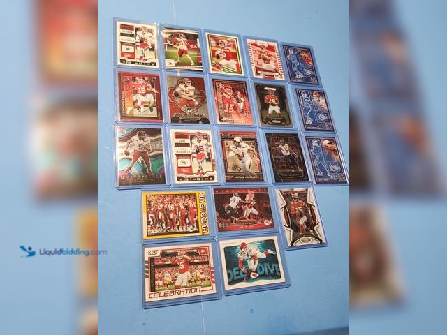 Lot 49-1817766 - 20- COLLECTIBLE PATRICK MAHOMES NFL FOOTBALL CARDS. VARIOUS BRANDS AND YEARS PRODUCED. FUTURE HALL O...