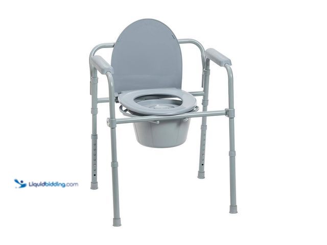 Lot 49-5433939 - Drive Medical
Folding Steel Bedside Commode. Item is Unused