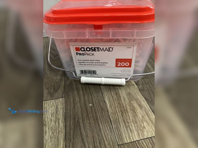 Lot 49-5415361 - ClosetMaid ProPack Pre-Loaded Back Wall Clips (200-Piece). Model # 2186300. Unused.