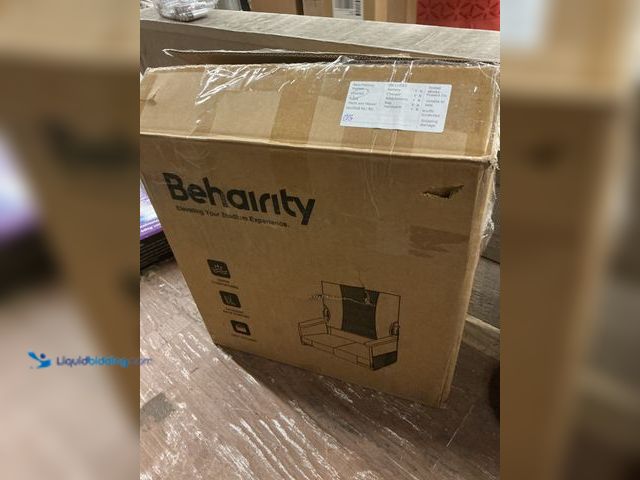 Lot 49-5487639 - Behairity Extrawide Stadium Seat W/ Arm Rest (purple) Unused