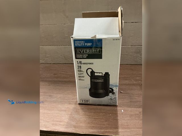 Lot 49-5413176 - Everbit 1/6 Plastic Submersible Utility Pump Unused Powers On