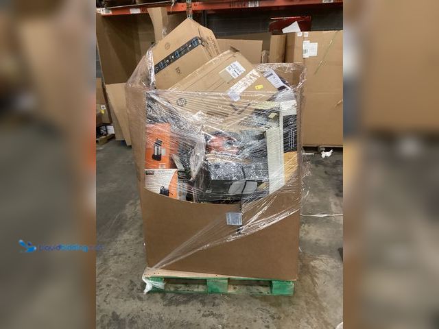 Lot 49-5406604 - Salvage Pallet Including Various Houseware Items IMPORTANT: Please note that the condition of this l...