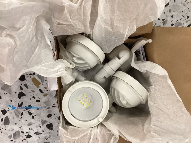 Lot 49-5414518 - TGS 27-Watt, White, Motion Activated, Outdoor Integrated LED Flood Light with Round Triple Head, 400...