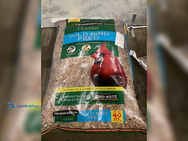 Lot 49-5454254 - Pennington Classic Wild Bird Feed and Seed, 40 lb. Bag, Dry, 1 Pack. New