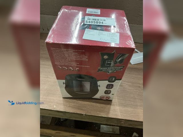 Lot 49-5405894 - GEOSTAR Auto Darkening Welding Helmet New (no factory pic)