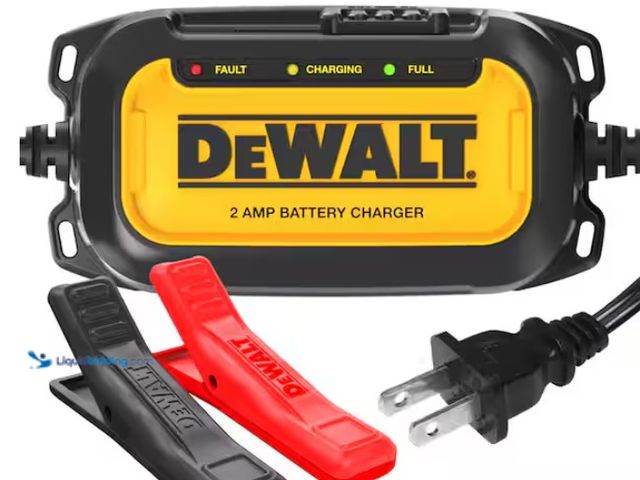 Lot 49-3433344 - DEWALT Professional 2 Amp Automotive Battery Charger and Maintainer, Model # DXAEC2, Slightly used, ...