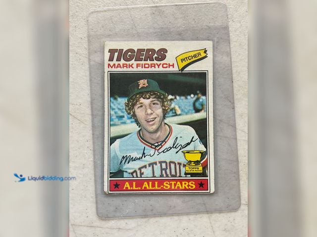 Lot 49-1830506 - COLLECTIBLE 1977 TOPPS MARK “THE BIRD” FIDRYCH ROOKIE BASEBALL CARD #265 DETROIT TIGERS #COINS0219