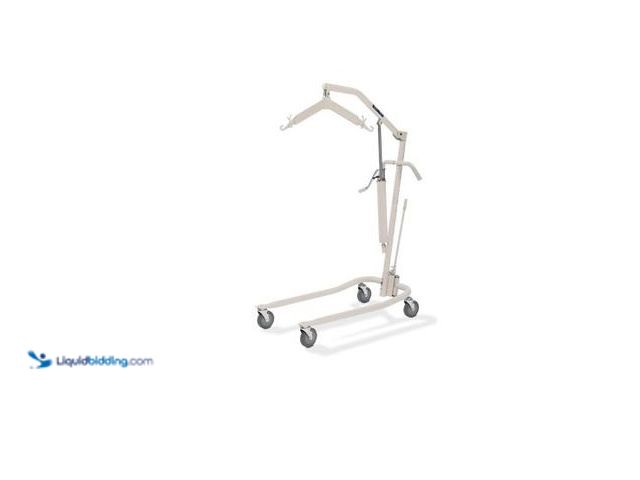Lot 49-5580704 - Invacare Hydraulic Patient Lift. Part Number: 9805P. Unused and unable to test.