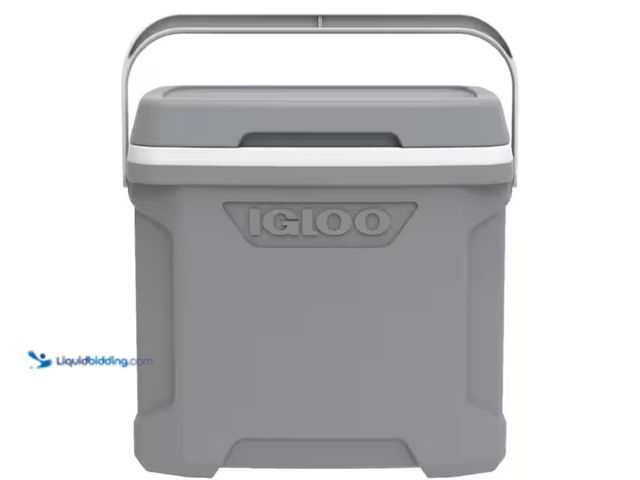Lot 49-1575505 - IGLOO Profile 30 Qt. Chest Cooler, Model # 50348, Unused  Ref#HDPA0205