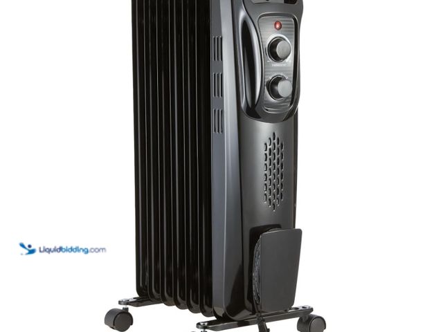 Lot 49-1566760 - Amazon Basics Portable Oil Radiator Heater for Indoor Use, 3 Heat Settings, Over-Heat Protection, ET...