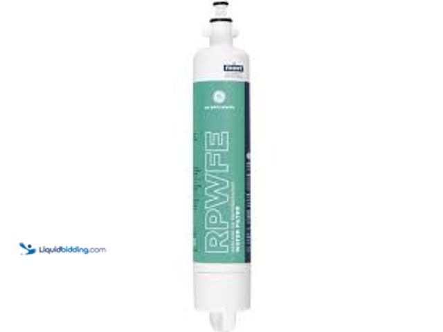 Lot 49-5479007 - GE Genuine RPWFE Refrigerator Water Filter for GE Appliances. Model # RPWFE Unused