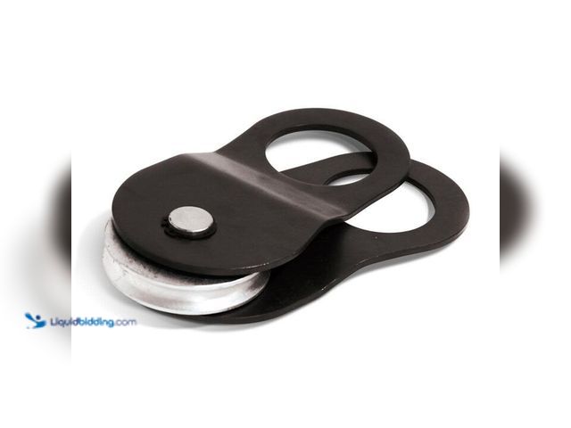 Lot 49-1623956 - Champion Power Equipment 15000 lb. Snatch Block, Model # C11003, Unused.  Ref#WM0713