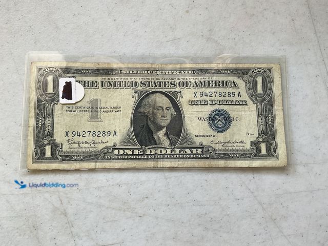 Lot 49-1830495 - 1957 B BLUE SEAL UNITED STATES ONE DOLLAR SILVER CERTIFICATE #COINS0219