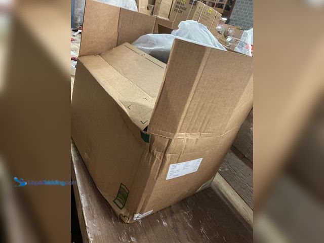 Lot 49-3535331 - 2pc Wedge Pillow Set Unused