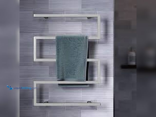 Lot 49-5476543 - Swiss Madison Voltaire 5-Bar Electric Towel Warmer in Chrome. Model # SM-TW00C. Unused.