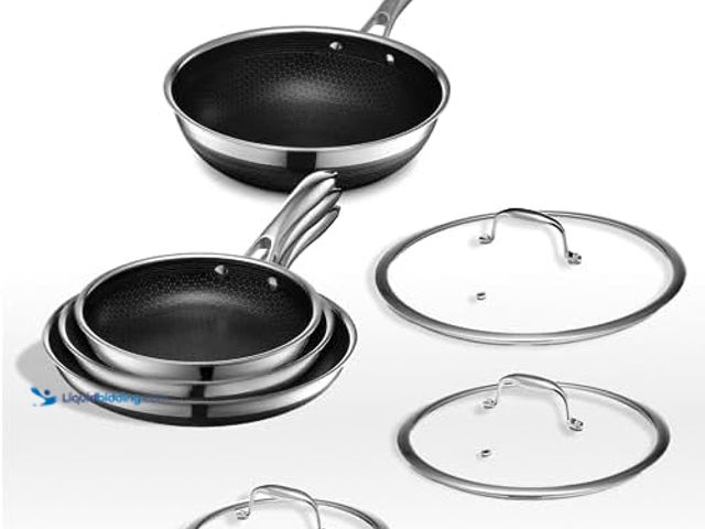 Lot 49-1630743 - HexClad Hybrid Nonstick 7-Piece Cookware Set, 8", 10", and 12" Pans with Lids, and 12" Wok, Stay-Coo...