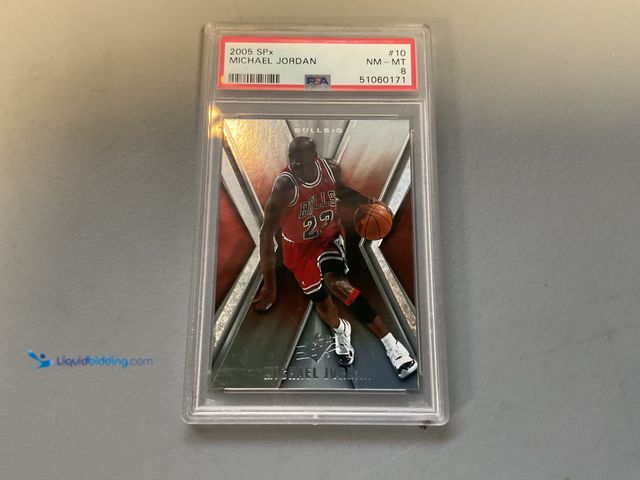 Lot 49-1804311 - GRADED CARD! 2005 SPX UPPER-DECK MICHAEL JORDAN.