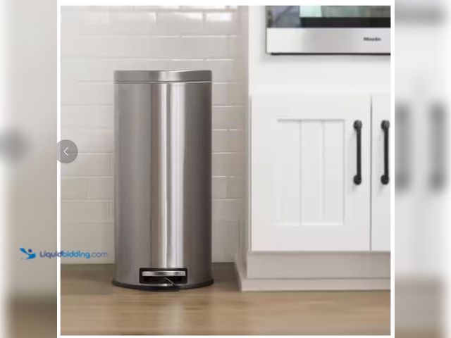 Lot 49-1622792 - StyleWell 8-Gal. Stainless Steel Round Step-On Trash Can, Model # STY-SOT-30-1, Unused.  REF#PA0710