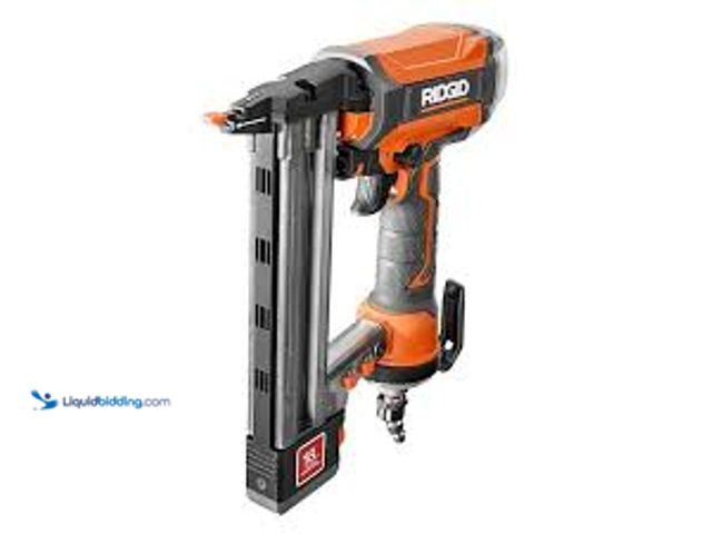 Lot 49-5462008 - RIDGID Pneumatic 18-Gauge 2-1/8 in. Brad Nailer with CLEAN DRIVE Technology. Model # R213BNF. Tool o...
