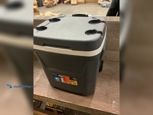 Lot 49-3527434 - IGLOO Cool 60 qt. Roller Cooler Used