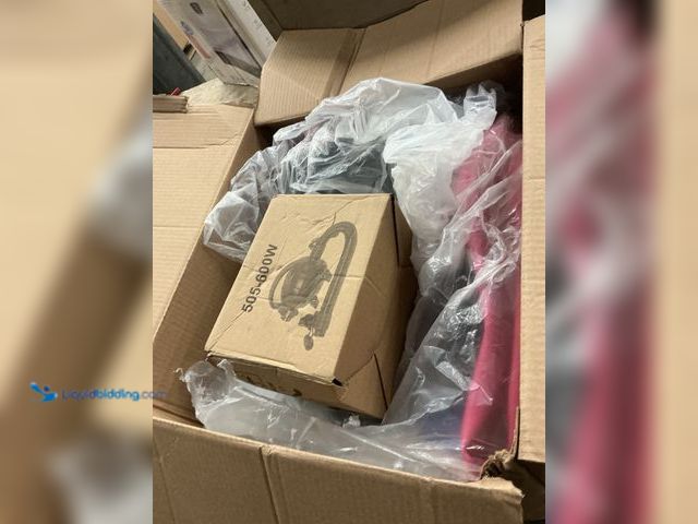 Lot 49-3531142 - Air Mattress W/Pump (attachments included) Used