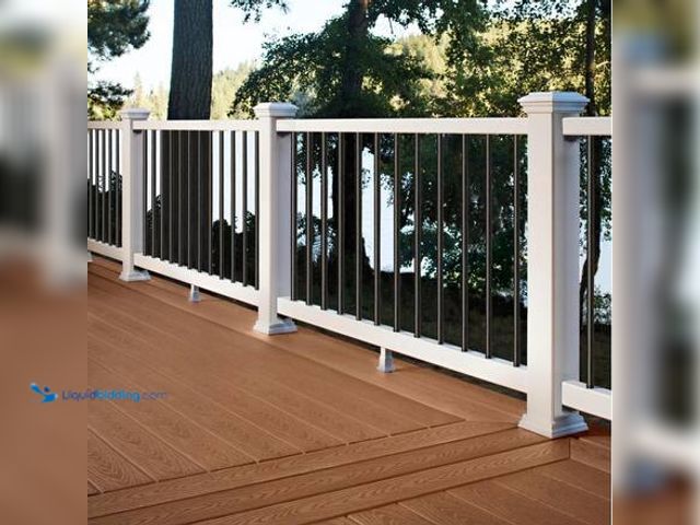 Lot 49-5581897 - Trex Transcend 36 in. Rail Height Charcoal Black Aluminum Round Balusters Actual Size: 30-1/4 in. (2...