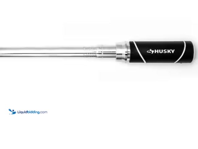 Lot 49-2020589 - Husky 3/8 in. Drive Torque Wrench 20 ft./lbs. to 100 ft./lbs., Model # H3DTWA. MSRP: $93.97.  Used. ...