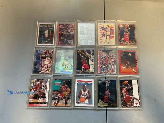 Lot 49-1505279 - AMAZING LOT OF 15 MICHAEL JORDAN CARDS FROM TOPPS GOLD,DOUBLE DOUBLE TROUBLE, UPPER DECK AND MANY MO...